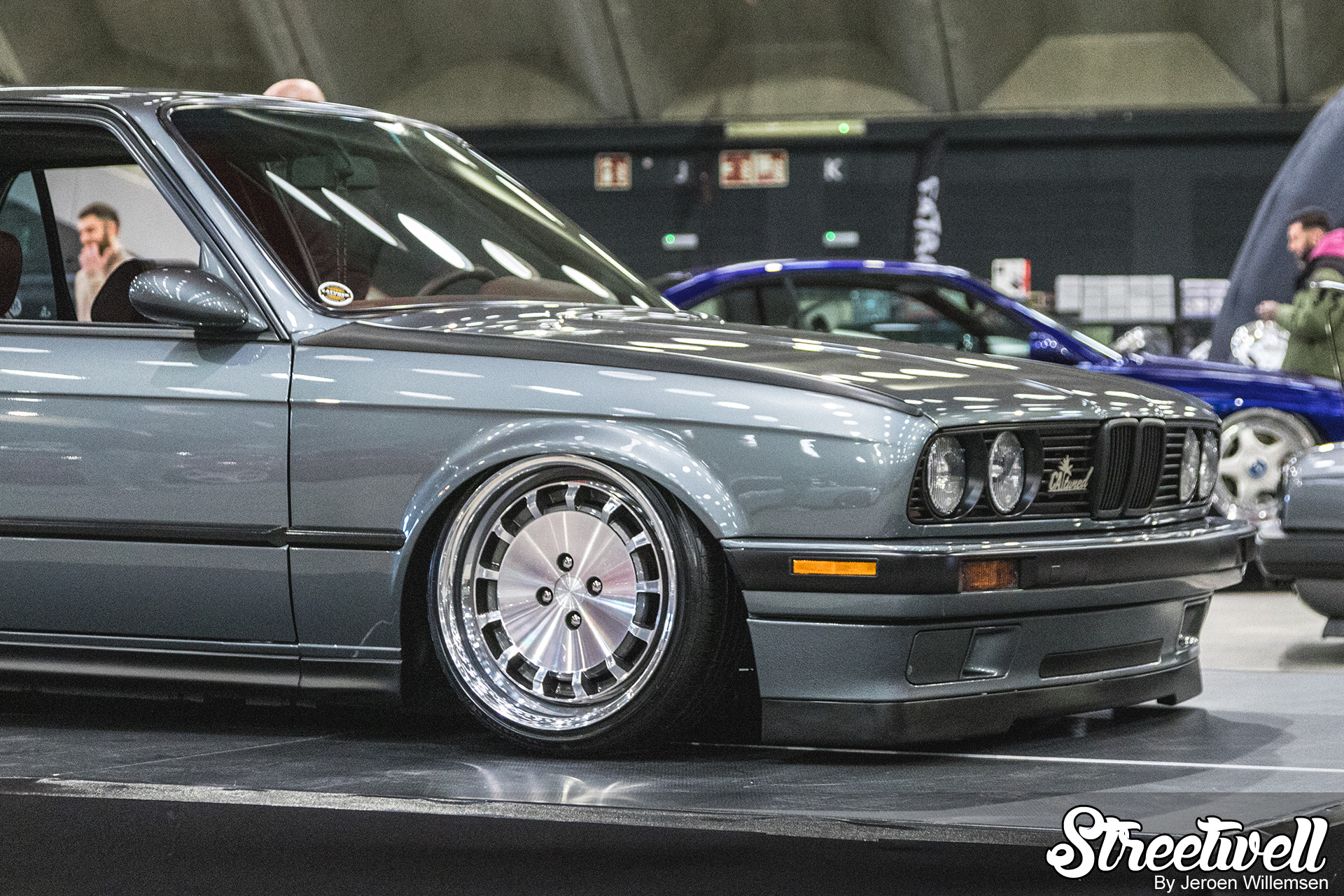 Stanced 1990 BMW E30