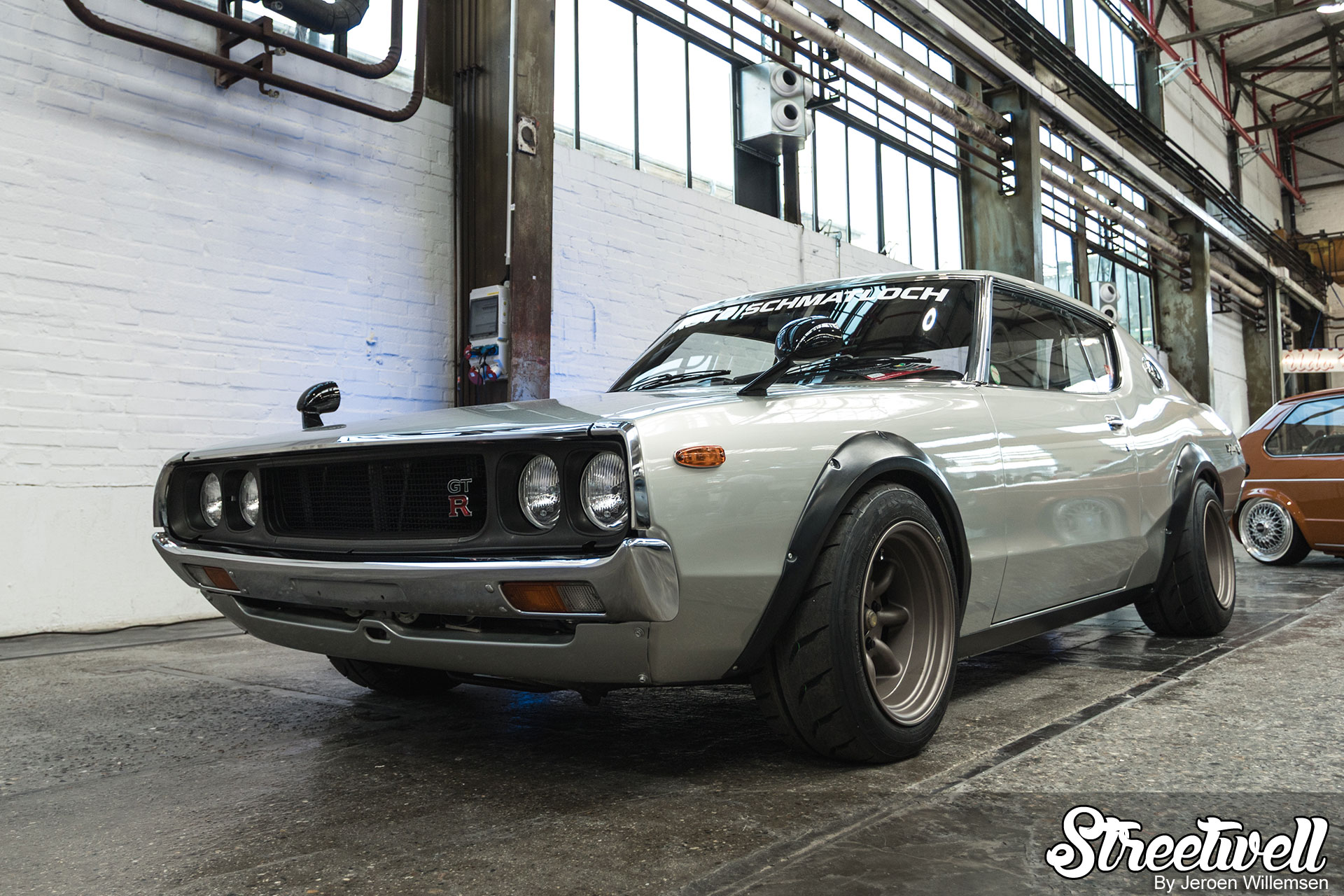Three Rare Skylines at Ultrace Düsseldorf - Streetwell
